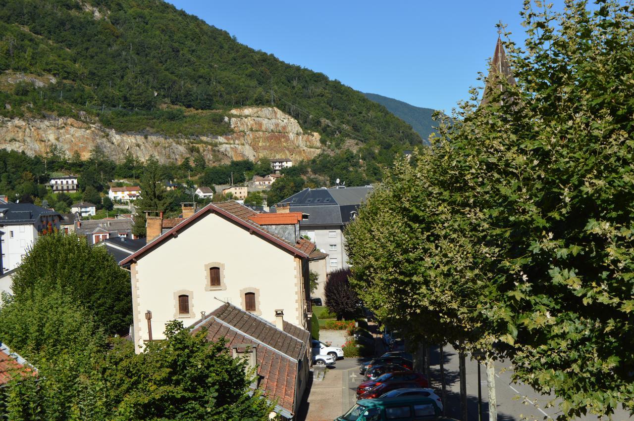 Hotel Restaurant Le Bellevue Ax-les-Thermes Luaran gambar